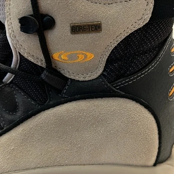 Salomon Women’s Winter Boots Gore-tex Size 7.5 NWT Winter & Rain Boots